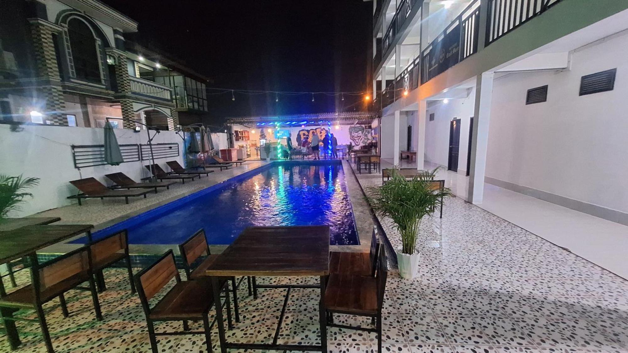 Vang Vieng Santara Backpackers Hostel Kültér fotó